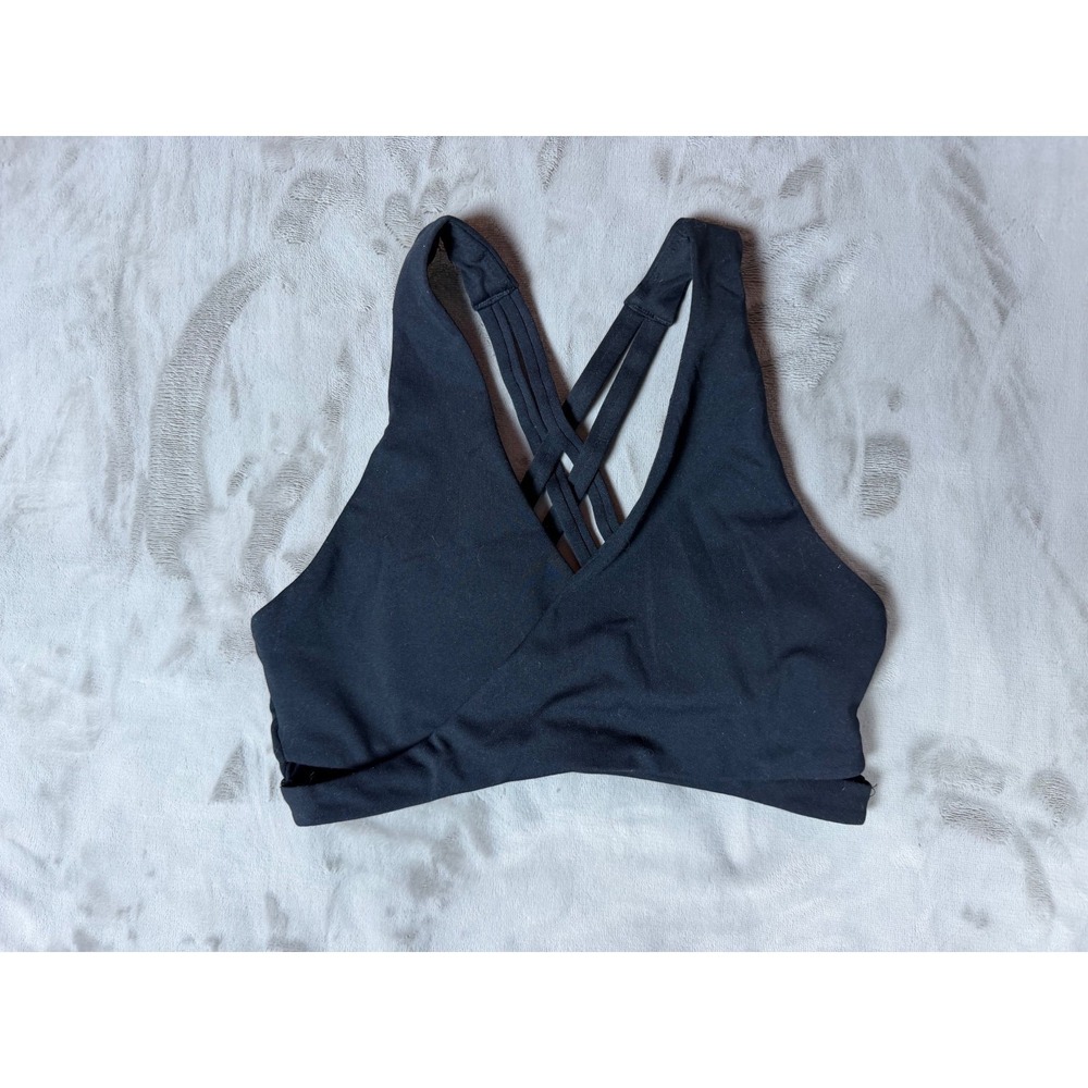 Fabletics Black Strappy Cross Back Sports Bra Activewear Top